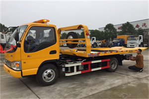 东海哪里有拖车服务