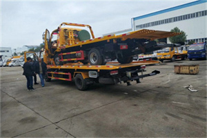 东海同城汽车补胎